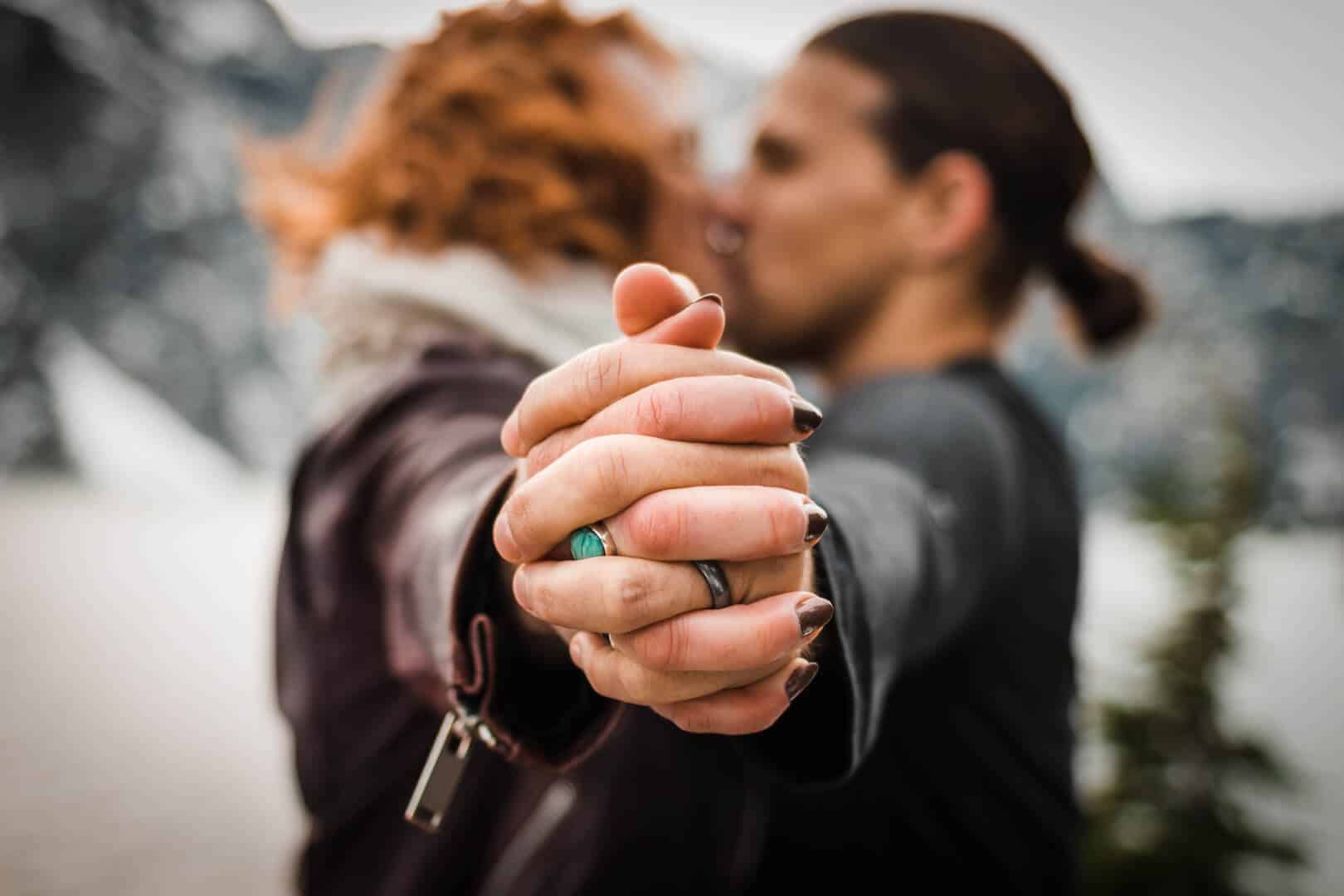 couples adventure photo shoot at snow lake near seattle