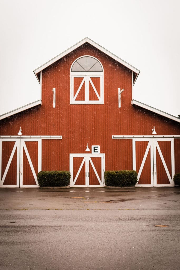 pacific northwest wedding at the washington state fairgrounds
